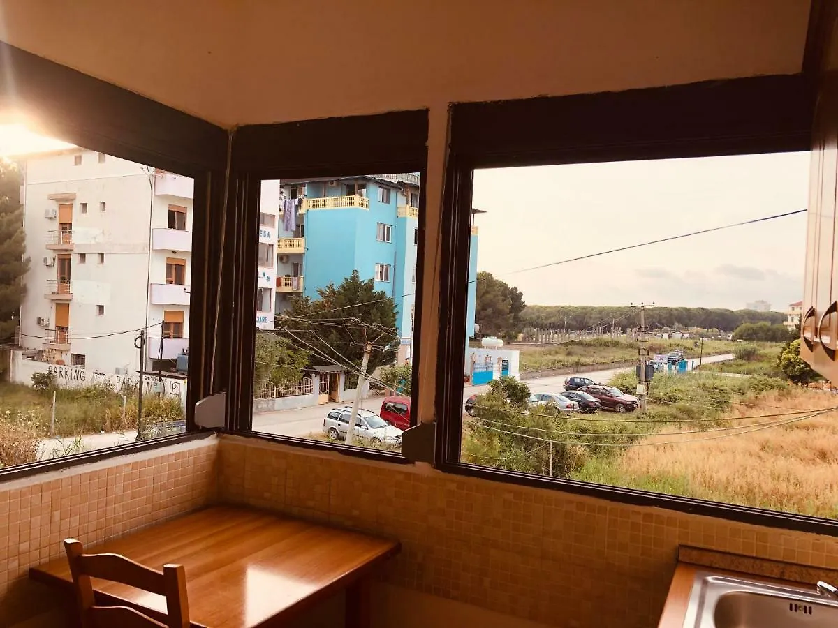 Konukevi Dhoma Plazhi Otel Spille