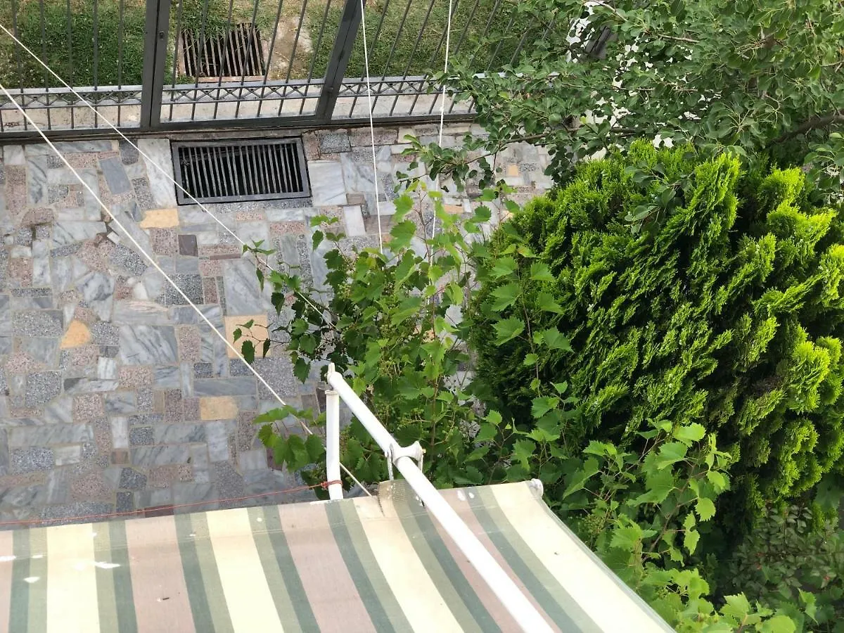 Konukevi Dhoma Plazhi Otel Spille
