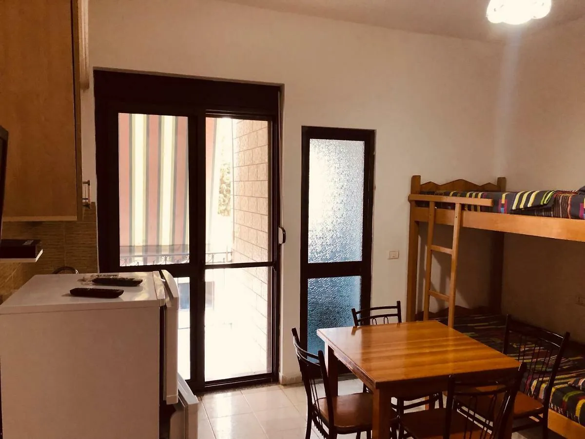 Dhoma Plazhi Otel Spille Konukevi