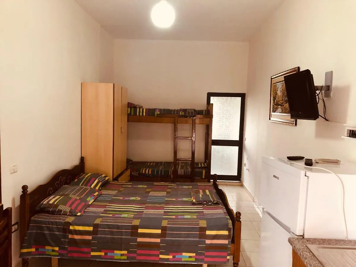 Dhoma Plazhi Otel Spille